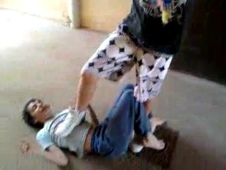 superman le roi des banale contre la mocheter