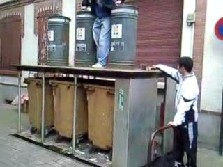 étrange, étrange.....