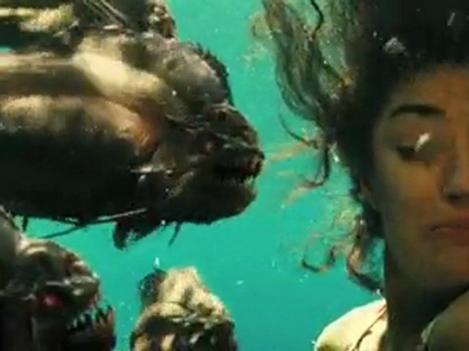 Piranha 3D - Trailer / Bande-annonce #2 HQ [VO]