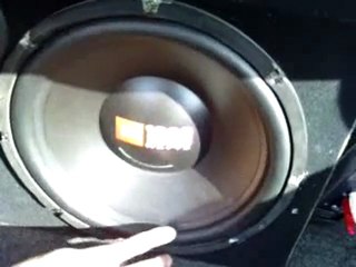 Sub jbl dans 406