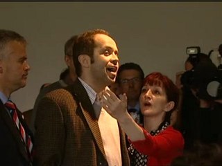 Heckler ejected from Brown speech