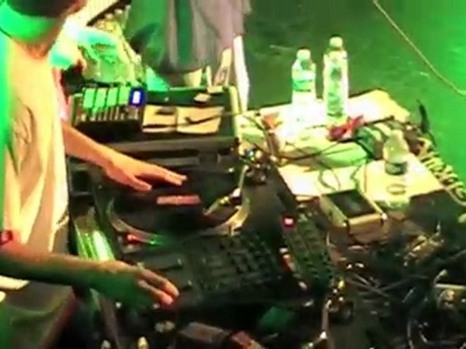 REQ le 3 AVRIL 2010 AU MOLODOI, STRASBOURG