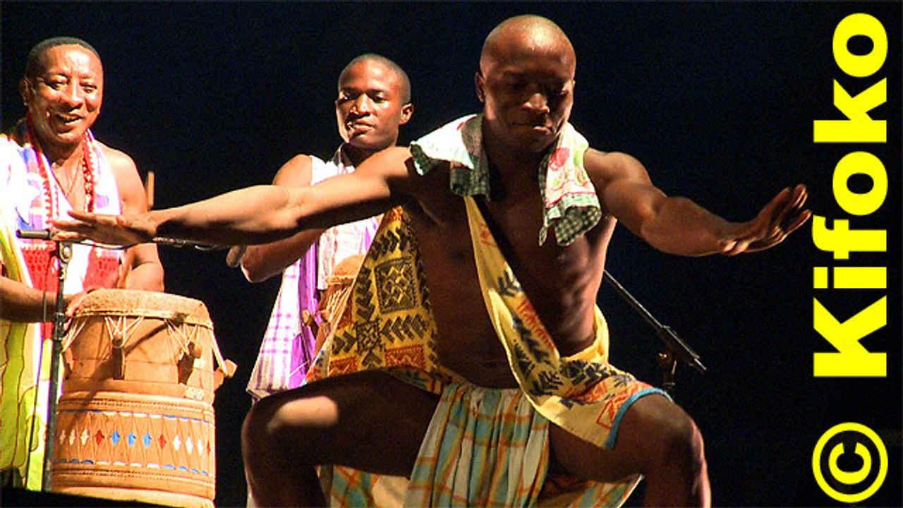 Les tréteaux du Maroni : Conte, chant et danse avec la compa