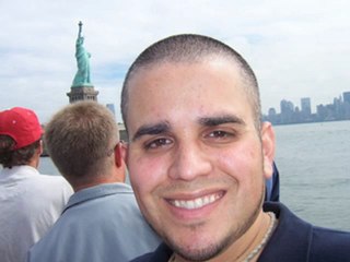 Man Loses Over 125 lbs on Raw Food #1