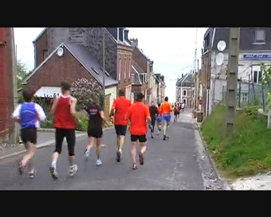 Course Marche Ault 2010.