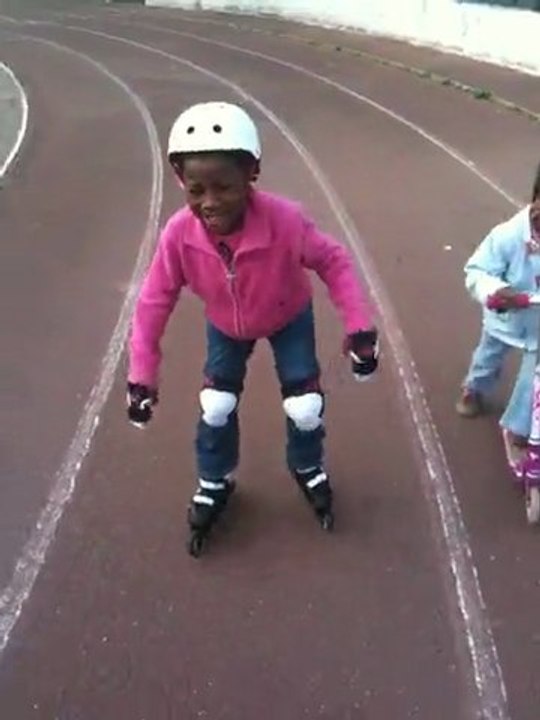 Christella et ses nouveaux rollers