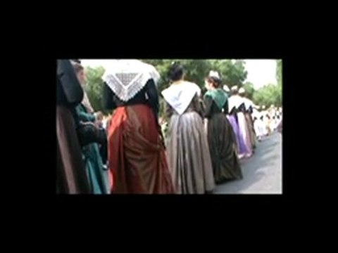 ARLES Fête des Gardians 01 Mai 2010 version 1