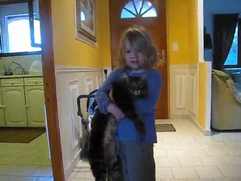 Ines en vacances à Montpellier avril 2010