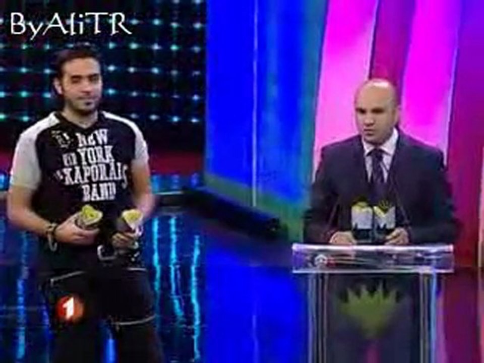 İsmail YK - 2008 Müyap Ödül Töreninde_ 2 Ödül Birden Alıyor.