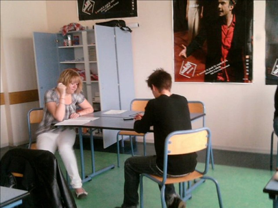 3ème 5 - Théâtre - Jessy-Céline-Amandine-Anthony