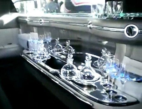 Limo Hire London - Chrysler Limousine - Easy Limo - 020 8997 2755