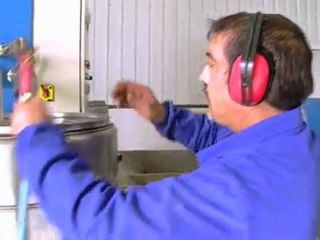 6. Las Valdesas. Aceite de oliva virgen extra. El molino.