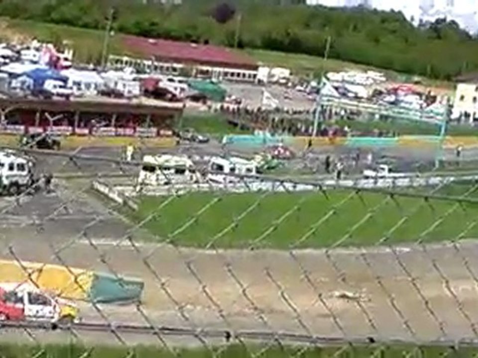 Fol Car Essay 2 Mai 2010  filmé par Mat61