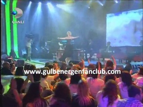 Gülben Ergen - Arka Sokaklar (Beyaz Show)