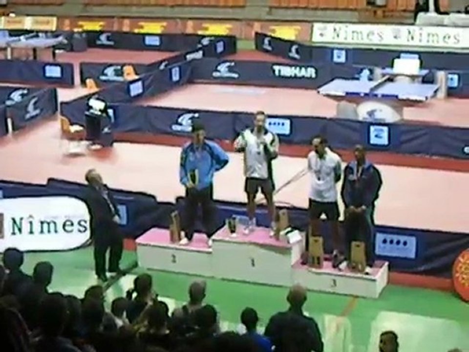 NIMES 2010 - Podium simples Discours CHRIS