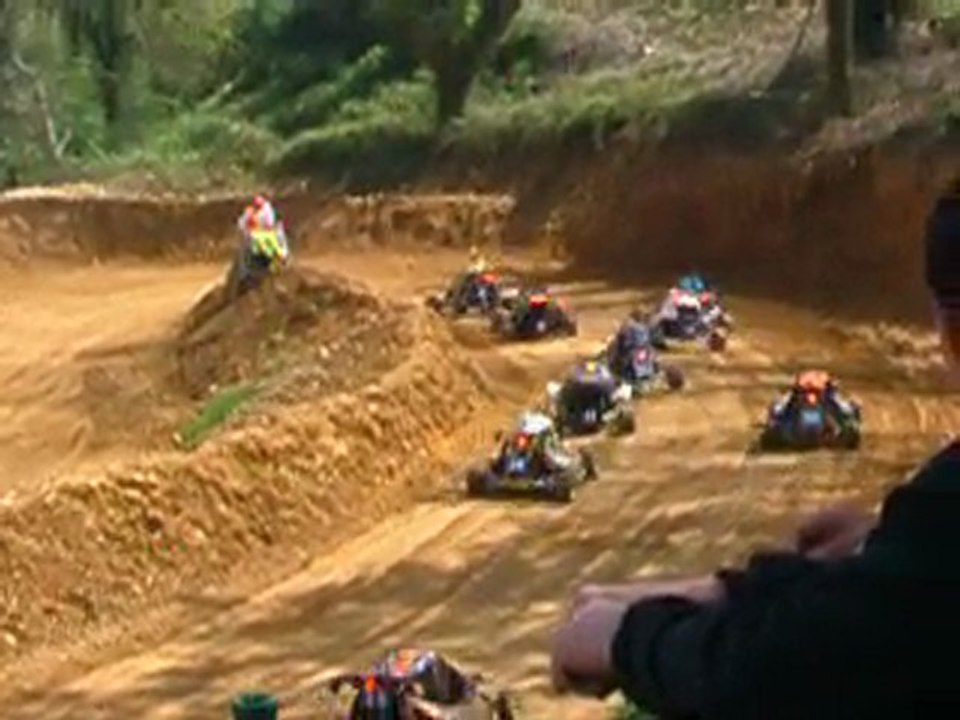 kartcross - 2eme manche 500- LOMBIA AVRIL 2010