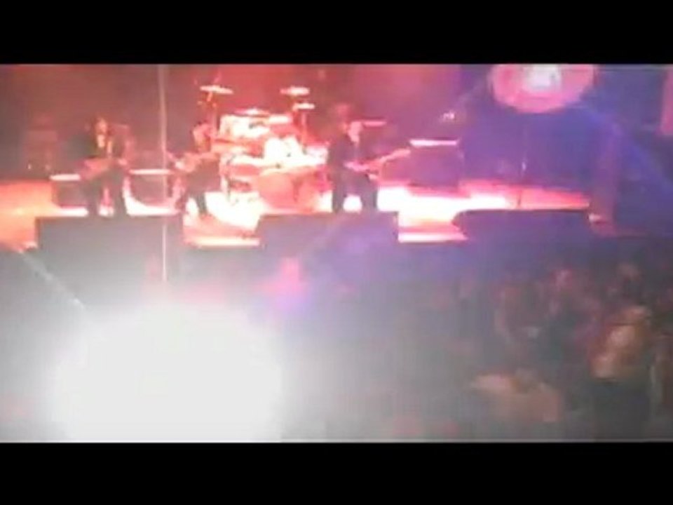 The Mahlors - Apathy Live at the Trocadero