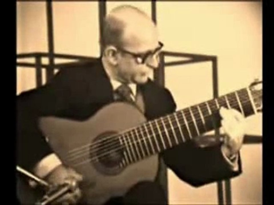 Narciso Yepes - Bach's Bourree BWV 996