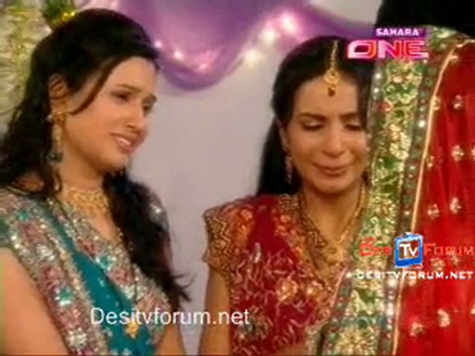 Woh Rehne Wali Mehlon Ki - 3rd May 2010 - Part1