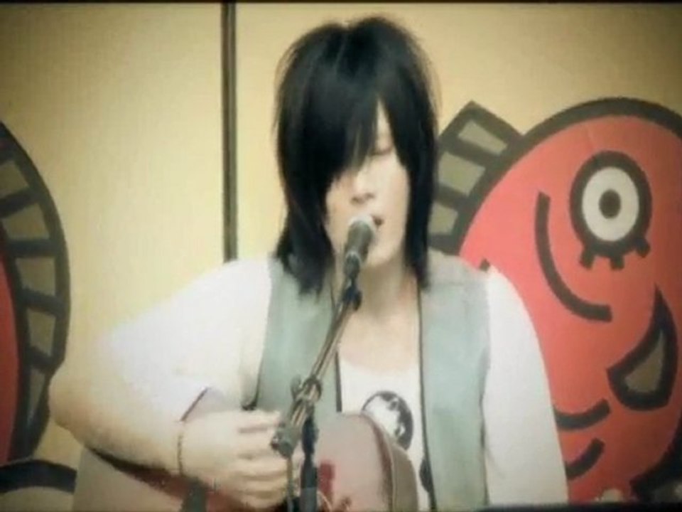 plastic tree ~ alone again wonderful unplugged