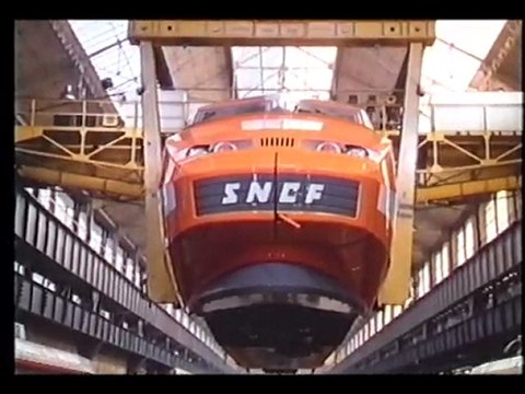 SNCF Archives : Patrick et Sophie les TGV 01 et 02