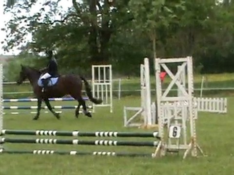 Aurore et Rosalie, 2 mai 2010, vars, club 4 (45 cm)