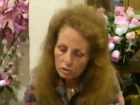 ANA ARIAS SAAVEDRA SE PRESENTA EN POESÍA DEL MEDITERRÁNEO