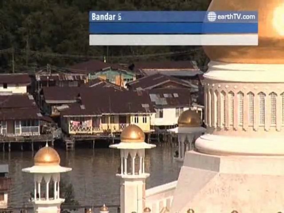 Lugano - Ticino - Switzerland, Niagara Falls - Canada, Amsterdam - Netherlands, Paris - France, Sydney - Australia, Bandar Seri Begawan - Brunei, Honolulu - USA