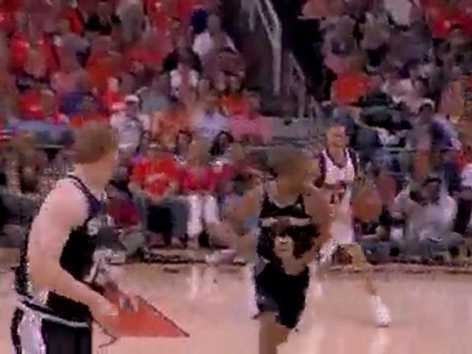 Steve Nash had a great first half against the Spurs in the G