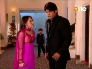 Jaane Pehchaane Se Yeh Ajnabi-4th May-Part-1