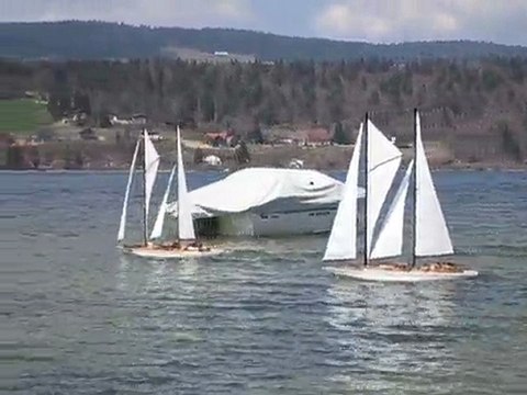 L'Atlantis de GéGé et Roger sur le lac de Joux avril 2010