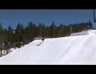 snowboarder comes up short on a super park jump
