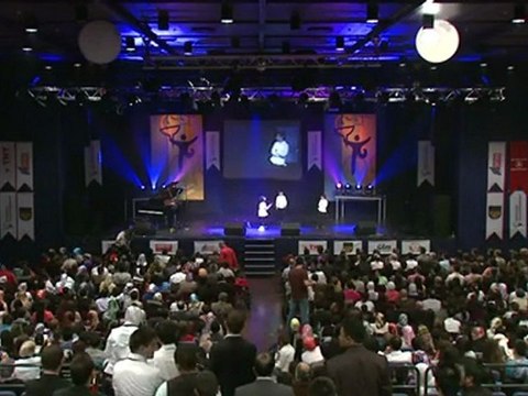 Kuzey Avrupa komedi dans üçlüsü 8.Türkçe Olimpiyatı