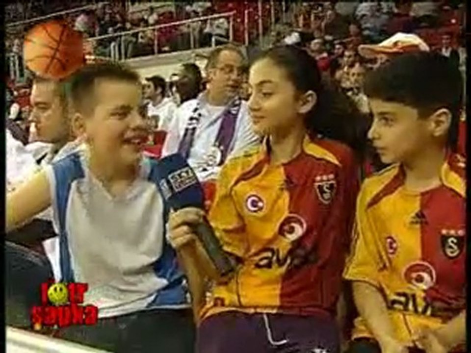Fötr Şapka Galatasaray Bornova Basketbol maçı