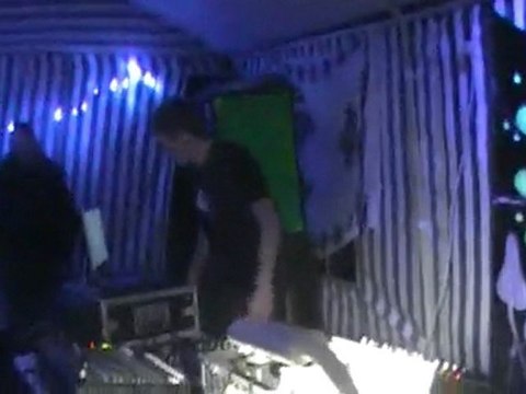 la tour du crieu tekos 1 mai 2010