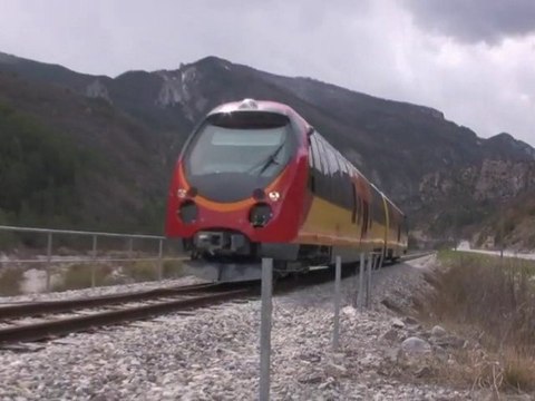 57. AMP 800, ESSAIS ENTRE ANNOT ET PUGET THENIERS