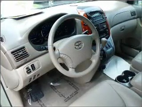 2008 Toyota Sienna Pinellas Park FL - by EveryCarListed.com