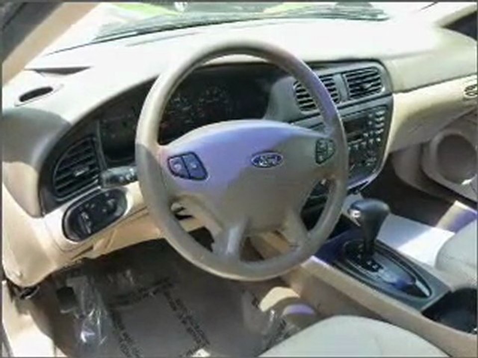 2002 Ford Taurus Pinellas Park FL - by EveryCarListed.com