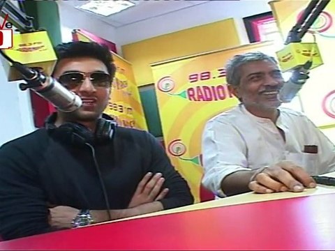 Ranbir Kapoor & Katrina Kaif Promoting 'Raajneeti'