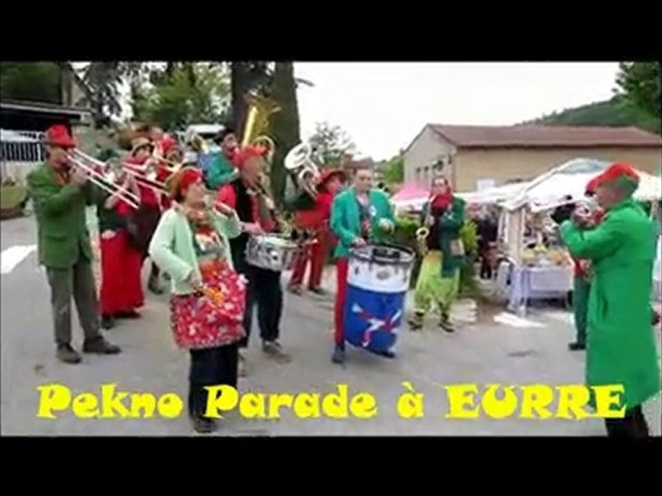 Pekno_Parade-2