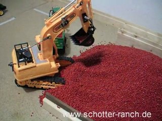 RC Bagger/Excavator 1:32 beläd Krampe Halfpipe Trailer