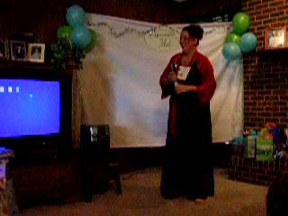 Alicia Sings.