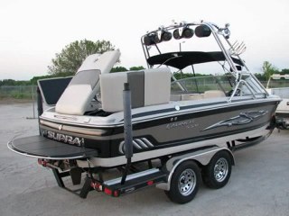 Florida Boats - 2004 Supra Launch SSV