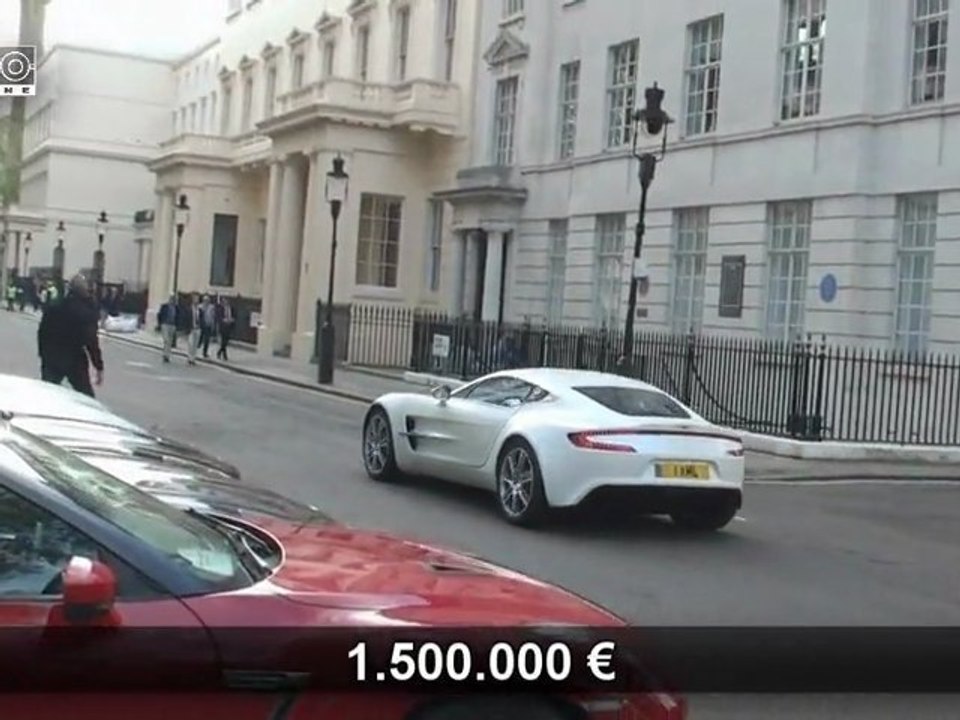 Première sortie en rue de l'Aston Martin One-77