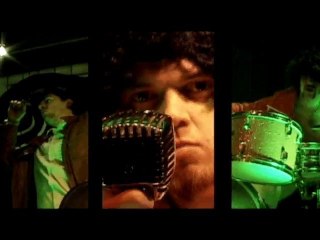 Clip VERSION LONGUE - Les Bananes Vertes - C'est pas demain