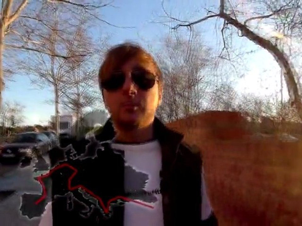 Salí a dar una vuelta: La vuelta al mundo en moto de Fabián