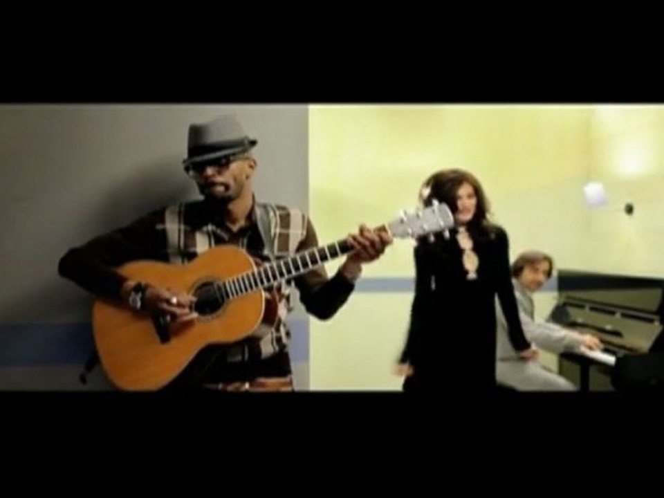 André Manoukian, son clip, ses stars, ses amis