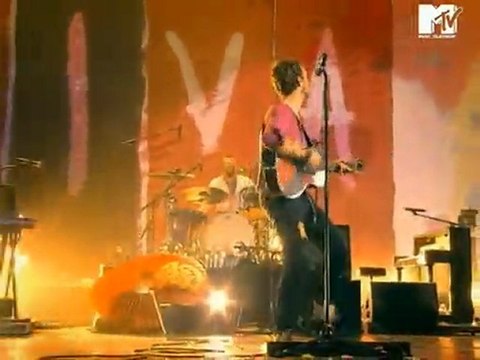 Coldplay - Life in technicolor II (Live in Tokyo (02-2009)