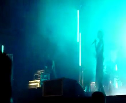 CRYSTAL CASTLES-CELESTICA-CONCIERTO SOS 4.8- 2010