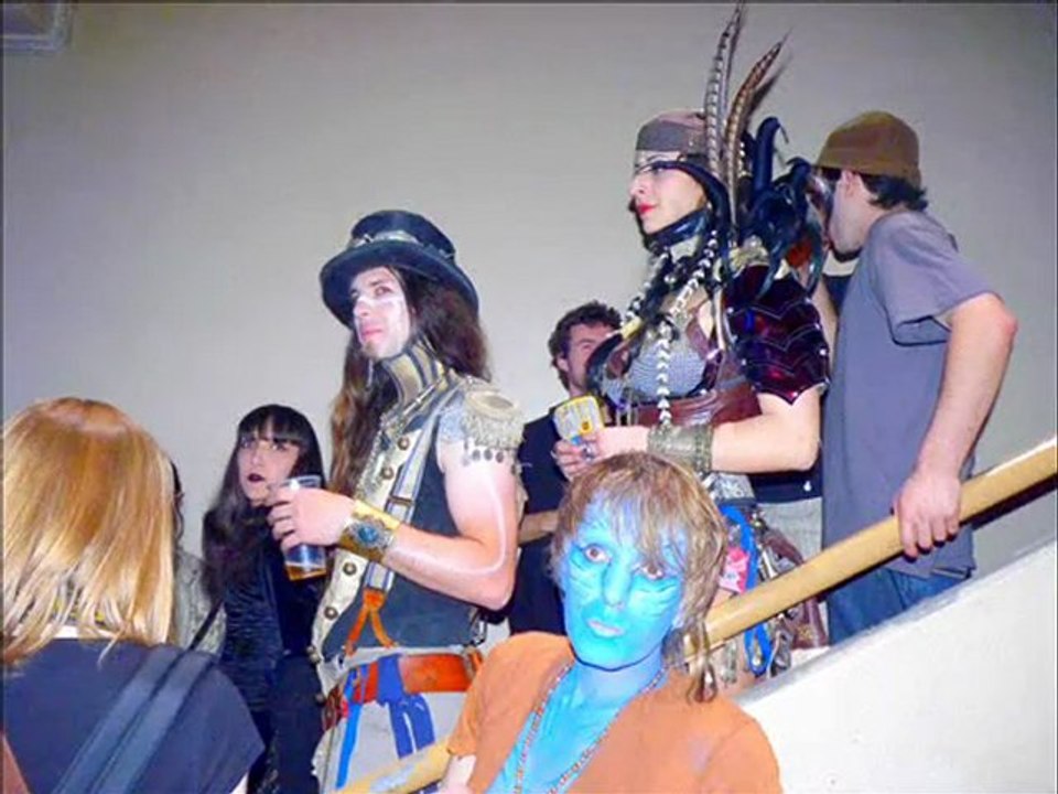 PORTRAIT OF WEIRD SOCIETY2010